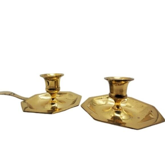 2 Brass Candlestick Holders Handle Tray 6" Vintage Chambersticks Candleholders - Picture 5 of 12